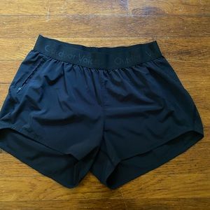 Outdoor Voices Relay short